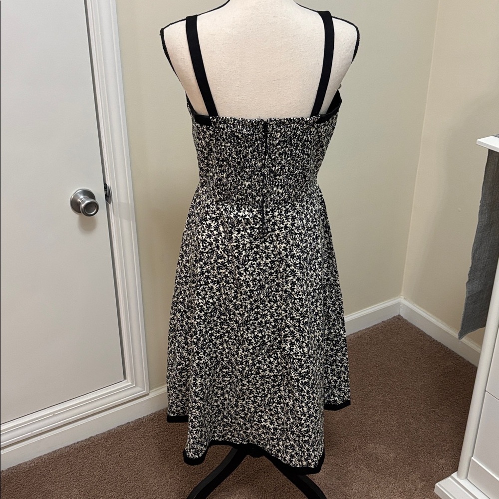 Dress Barn Black and White Patterned Midi Dress with removable straps size 8 - Picture 5 of 11
